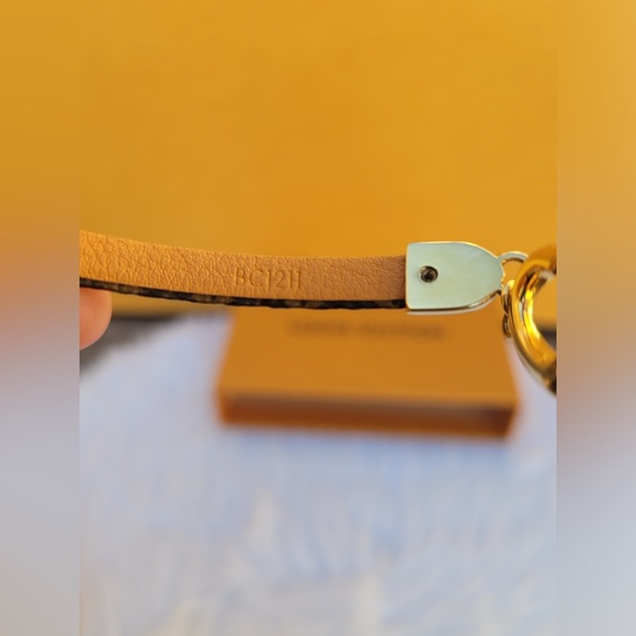 Say Yes LV Bracelet (Size 19) - Picture 5 of 14